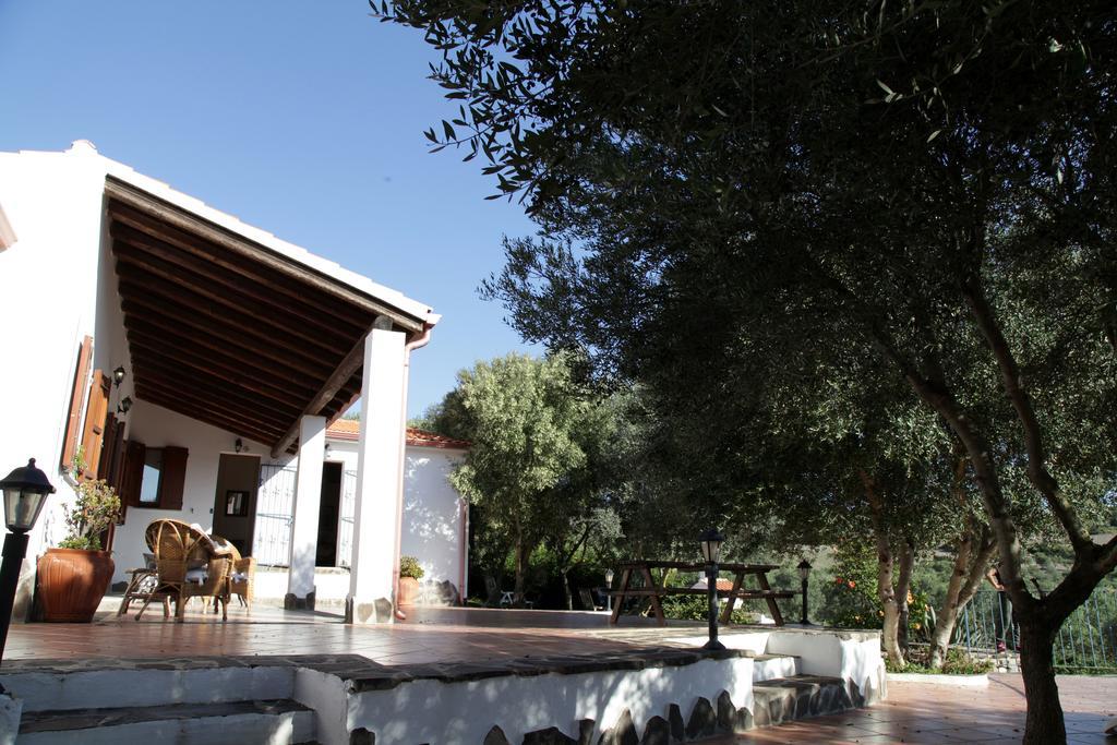 Sa Ruscitta Bed and Breakfast SantʼAntìoco Εξωτερικό φωτογραφία